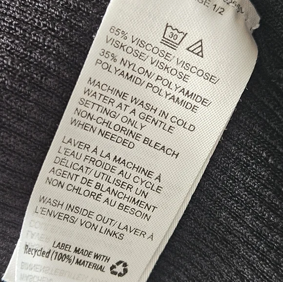 En Thread knit Tank - Picture 7 of 7